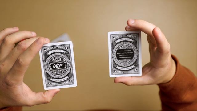 REVIEWING the James Bond 007 Playing Cards by Theory11 смотреть онлайн
