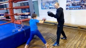 Как дёрнуть противника в боксе