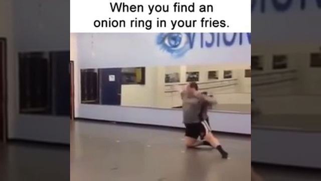 When you find an onion ring in your fries. смотреть онлайн