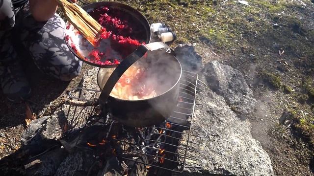 Bushcraft Trip | Solo Overnight | Cooking Borsch