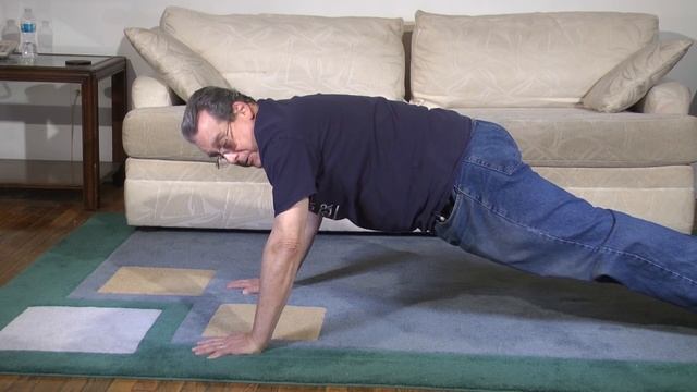 Sports and the verbs 'play' 'go' and 'do': Learn English with Simple English Videos смотреть онлайн