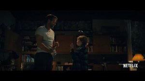 Русский трейлер #2 фильма «Проект Адам» [2022] от Netflix