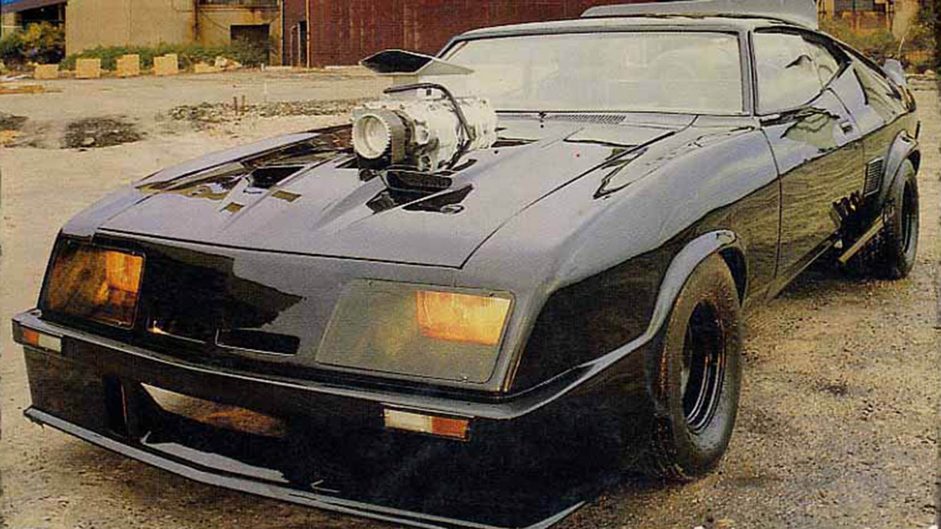 FORD FALCON – История Перехватчика Безумного Макса смотреть онлайн