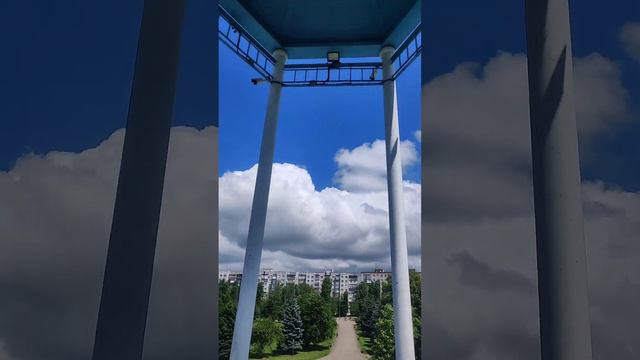СМОТРОВАЯ ПЛОЩАДКА ГОРОДА- ПАРК МИРА! OBSERVATION DECORATION OF THE CITY PARK OF THE WORLD ! смотреть онлайн