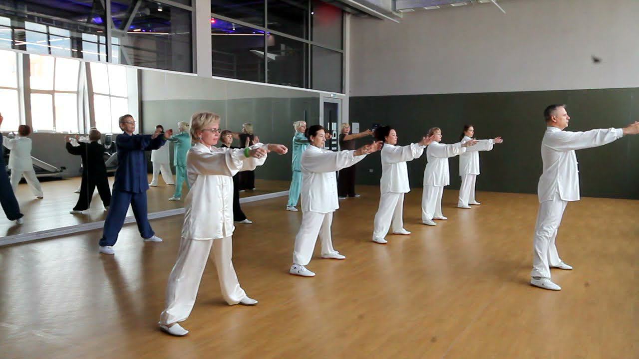 Оздоровительный цигун "Ши Эр Фа". Ассоциация Даоинь России и Всемирный день Тайцзи и Цигун 24.04.21 смотреть онлайн