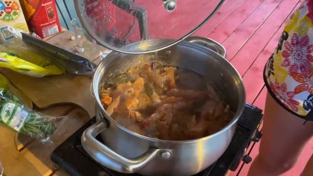 Начали ремонт в спальне сына, готовим необычное блюдо для дачи. смотреть онлайн