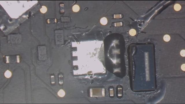 MacBook Pro M1 A2338 won`t turn on! Over Heating and Not Charging Fix смотреть онлайн