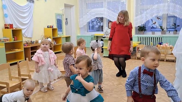 Новогодний утренник в группе № 1 (2022 год) смотреть онлайн