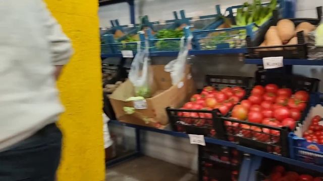 Цены на овощи и фрукты в Грузии ? Где в Батуми дёшево и качественно закупаться смотреть онлайн