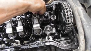 Конкретный Пример Стука Клапана в Двигателе Машины