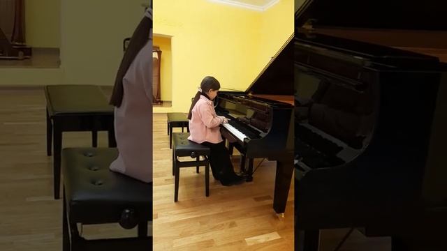 Г.Воробьев "Шутка".Исп. Трофимова Лиза 4 кл. ФГТ, преп. Лобачкова Л.И. смотреть онлайн