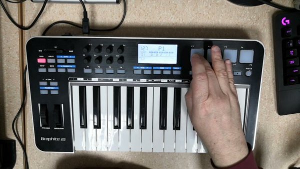 Samson Graphite 25: Как работает Aftertouch, PADы и кнопки