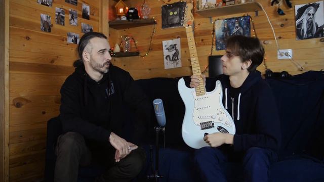 Squier stratocaster (Indonesia) смотреть онлайн