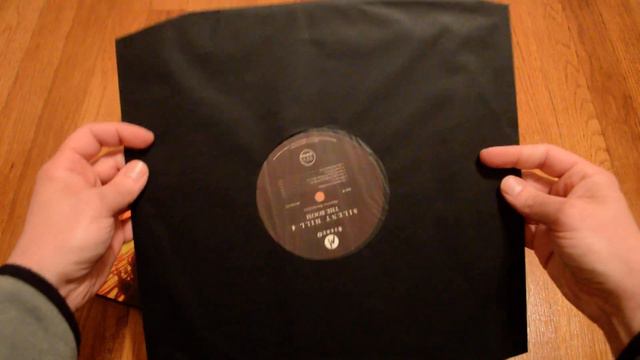 Unboxing Silent Hill 4: The Room Soundtrack 2 Vinyl LP смотреть онлайн