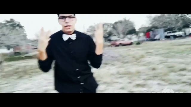 I hate school (OFFICIAL MUSIC VIDEO) смотреть онлайн
