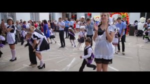 #Танец выпускников с первоклассниками