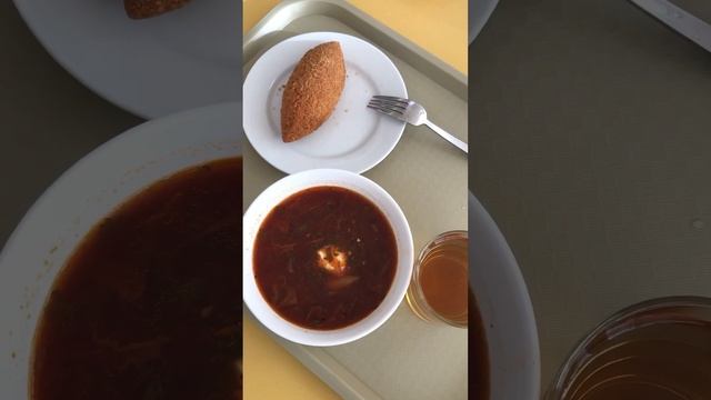 Вкусный обед в столовой Пятигорска
