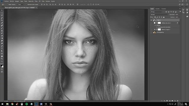 ?Como hacer EFECTO GLITCH en PHOTOSHOP 2018 [ 4 sencillos pasos ] смотреть онлайн