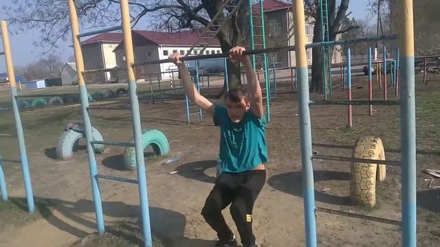 как я учился пёрышко... туториал на пёрышко на турнике смотреть онлайн