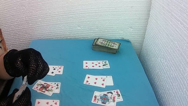 ГАДАНИЕ НА ЧЕРВОВОГО КОРОЛЯ смотреть онлайн