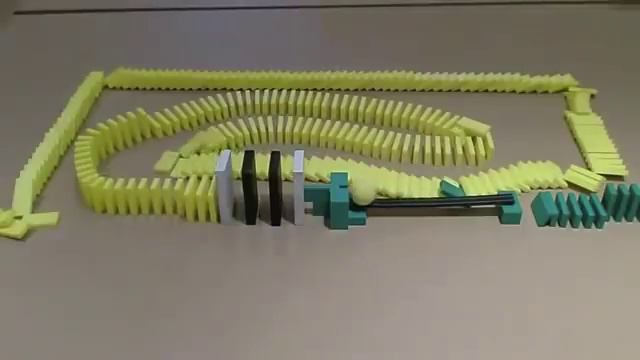 Беспрерывное падение домино смотреть онлайн