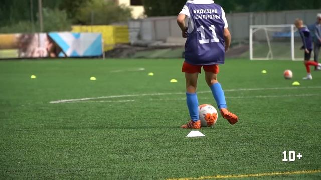 БУДУЩИЕ ЧЕМПИОНЫ. Воронеж. Отбор футболистов. смотреть онлайн