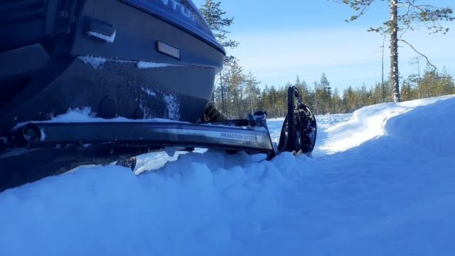 Yamaha Venture 700 triple sound смотреть онлайн