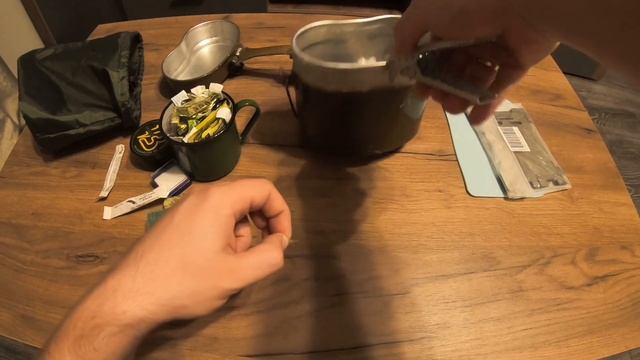 ПОХОДНАЯ КУХНЯ. ОБЗОР Моей походной кухни. 20+ предметов в одном месте! смотреть онлайн