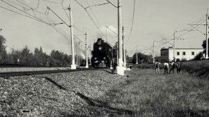 Парад паровозов с стиле старого кино