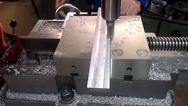 Чистовое фрезерование плоскостей. смотреть онлайн