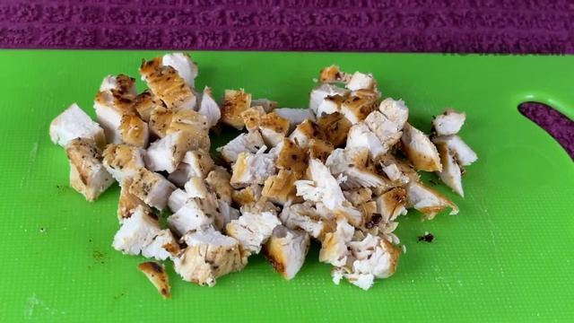 ЧУДО салат с курицей и грибами - всегда ОЧЕНЬ вкусный! Понравится всем! Простой в приготовлении. смотреть онлайн