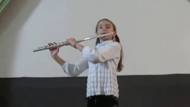 Concert_21-12-2010.MOV смотреть онлайн