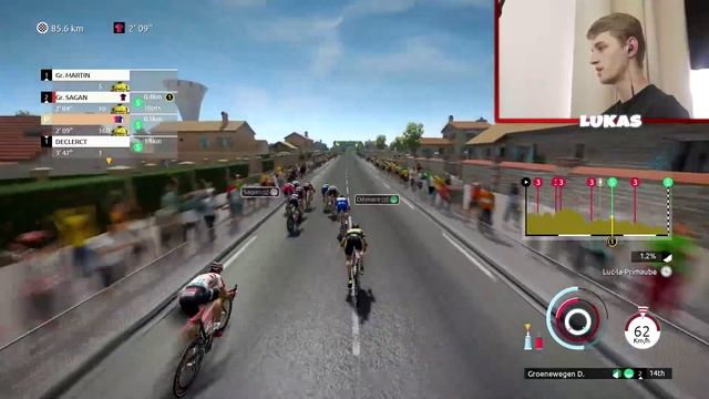 Le Tour De France 2019 MY TOUR #3 - TONY MARTIN FTW!!! ( PS4 Gameplay EP 3) смотреть онлайн