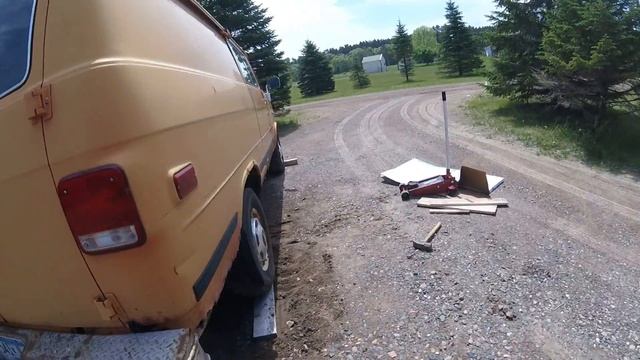 Chevy g30 stuck part2 смотреть онлайн