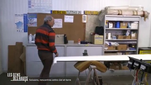 Un planeur, comment ça vole ? Démonstration à Soissons avec "les gens des Hauts" смотреть онлайн