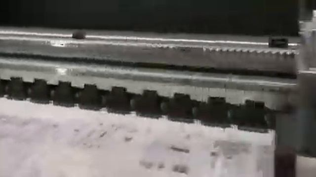 Принтер для нанесения сублимационной печати Grando GD 1808-TX в работе (2 прохода) смотреть онлайн