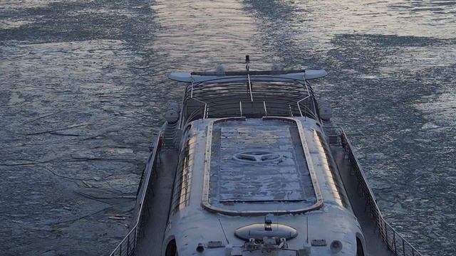 Olympus OM-D E-M10 Mark III. Съёмка в формате Full HD со стабилизацией