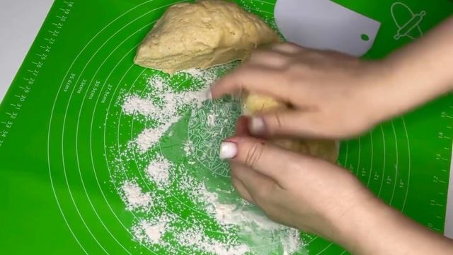 Мясной пирог. Песочное тесто. Ет қосылған бәліш. Қазақша рецепт смотреть онлайн