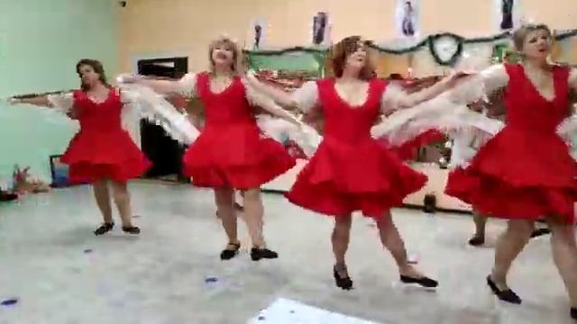 Новогодняя кадриль. смотреть онлайн