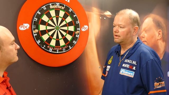 Tips from the Pros - Raymond van Barneveld смотреть онлайн