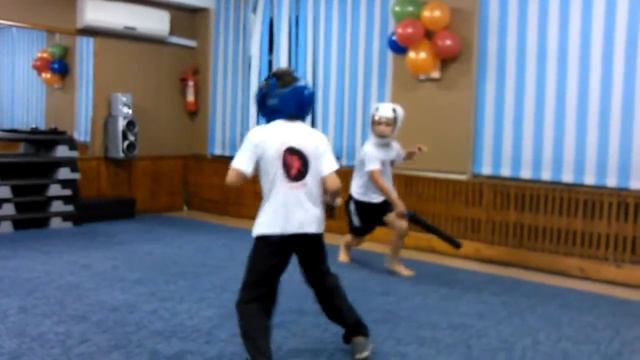 Показательные выступления в спортивной школе! смотреть онлайн