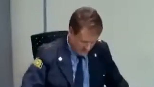 Адвокат наказал майора за слово