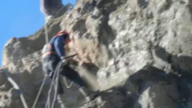 Бартогай(укрепление скальных откосов) смотреть онлайн