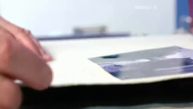 Renault Concept Cars - This a story of Renault Concept Cars смотреть онлайн