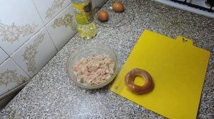 Бублики с фаршем на сковородке