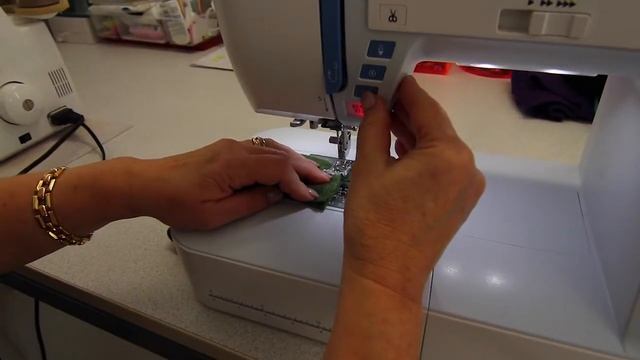 Mütze selber nähen mit Quattro Enne Mode смотреть онлайн