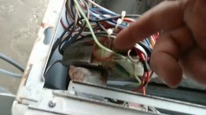 Стиральная машина Gorenje не греет воду.Менять термостат???