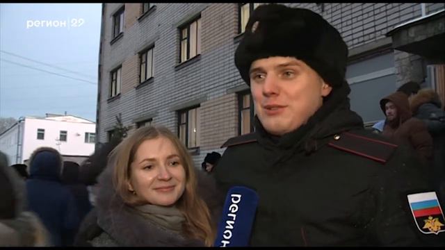 Из Архангельска на Новую Землю отправились новобранцы смотреть онлайн