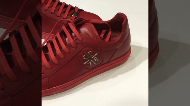 Кроссовки Philipp Plein шоу-рум мужской одежды Москва ул Главмосстроя д8 ☎? 89255110897 смотреть онлайн
