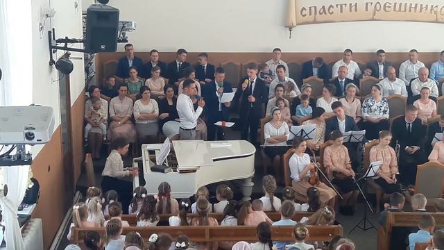Растаяли снега лишь солнце застяло смотреть онлайн